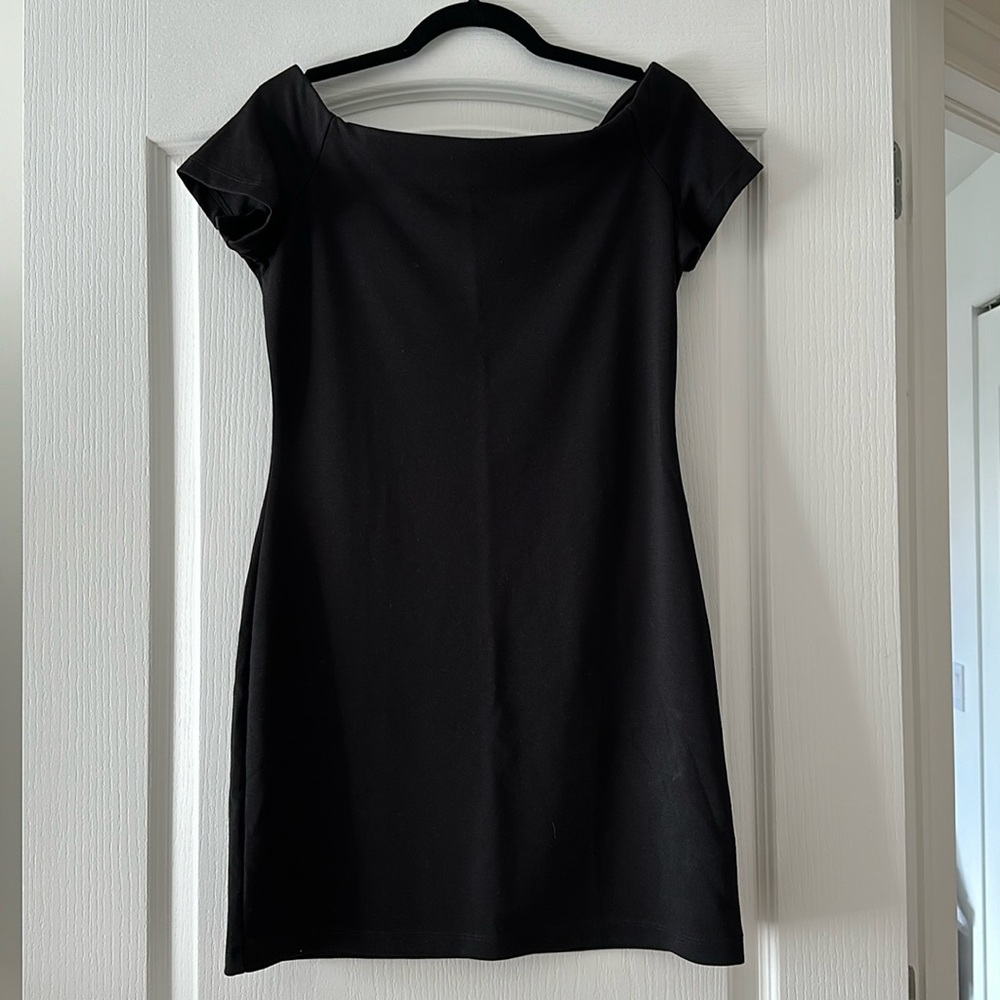 NWOT Mango black wide neck or off shoulder short sleeve dress